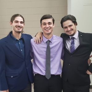 Meet your Posher, Logan